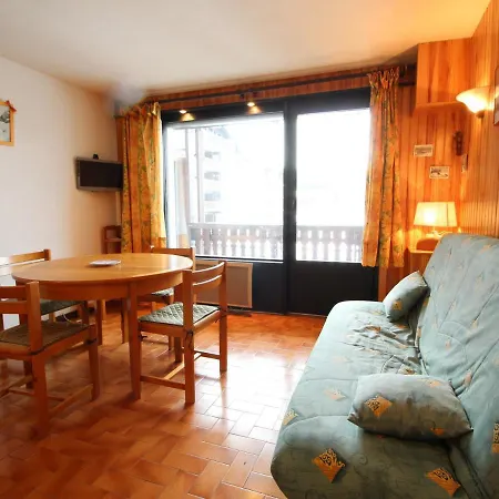 Cosy 6 Pers, Balcon Plein Sud - A 550m Du Centre Et A 1000m Des Pistes - Fr-1-572-198 * Araches-la-Frasse